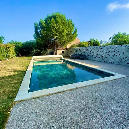 Belle Maison De Pierre Pour 10p, 4ch, Piscine Privative, Grand Jardin Clos *